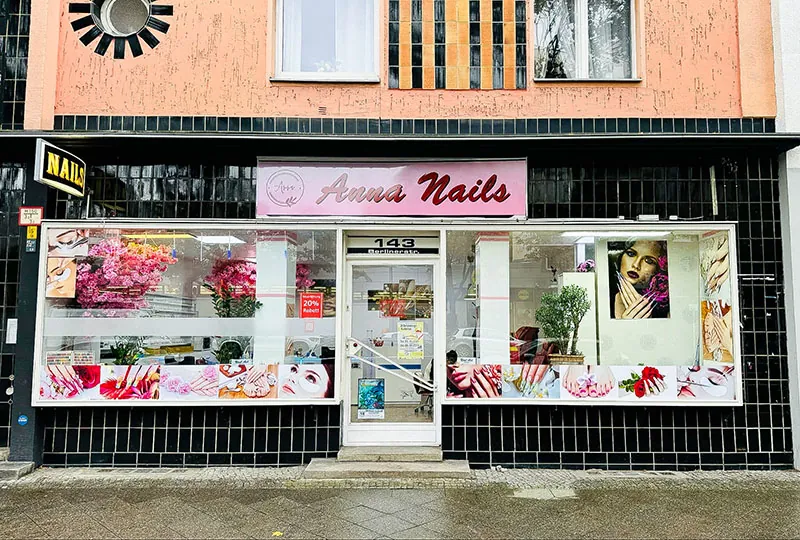 Ladenfront von Anna Nails in der Berliner Straße